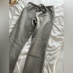 authentic men’s essentials, fear of God gray sweatpants S